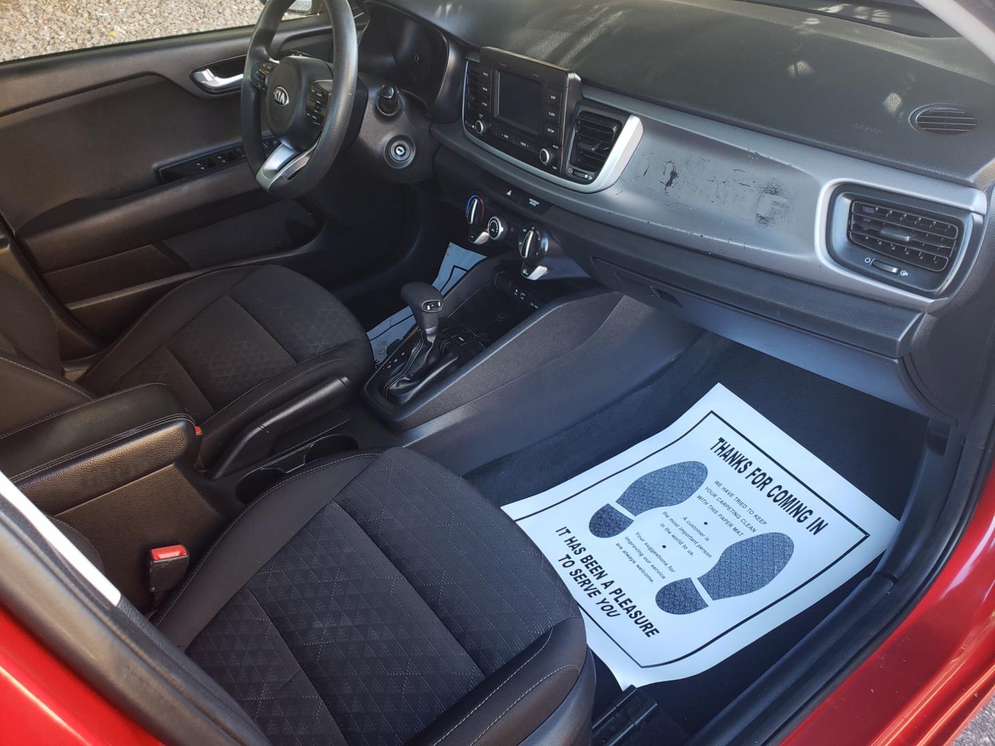 2018 /gray and black Kia Rio S (3KPA24AB4JE) with an 1.6L L4 DOHC 16V engine, 4-Speed Automatic transmission, located at 323 E Dunlap Ave., Phoenix, AZ, 85020, (602) 331-9000, 33.567677, -112.069000 - Photo#13